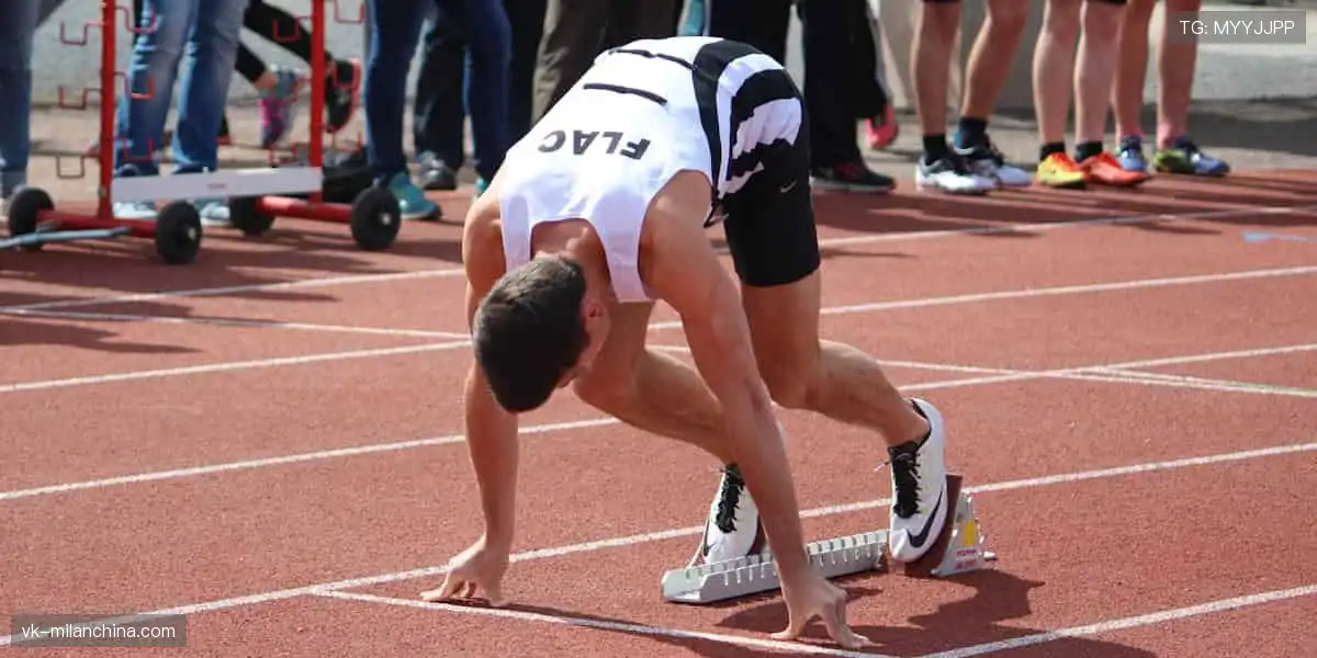 穿上热爱,⚽️ 用装备诠释你的体育态度,做球场最靓的崽!